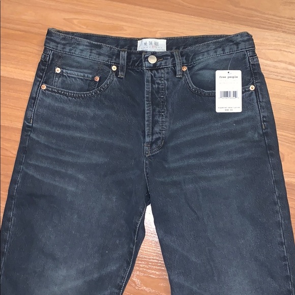 ⚡️SALE⚡️Free People Boyfriend Jeans - Picture 2 of 6